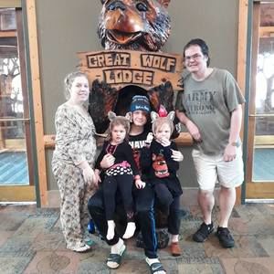 Meet your Posher, Jamie-jerry